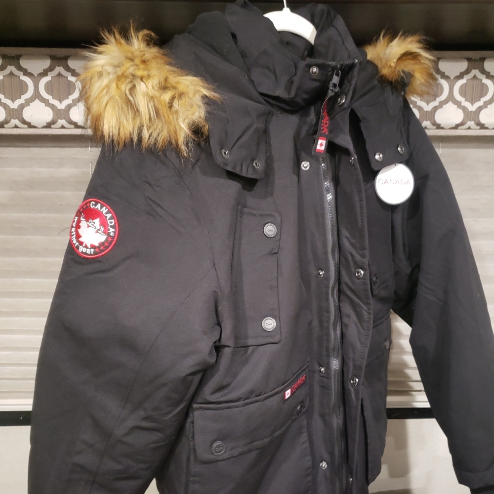 Canada winter gear men's medium